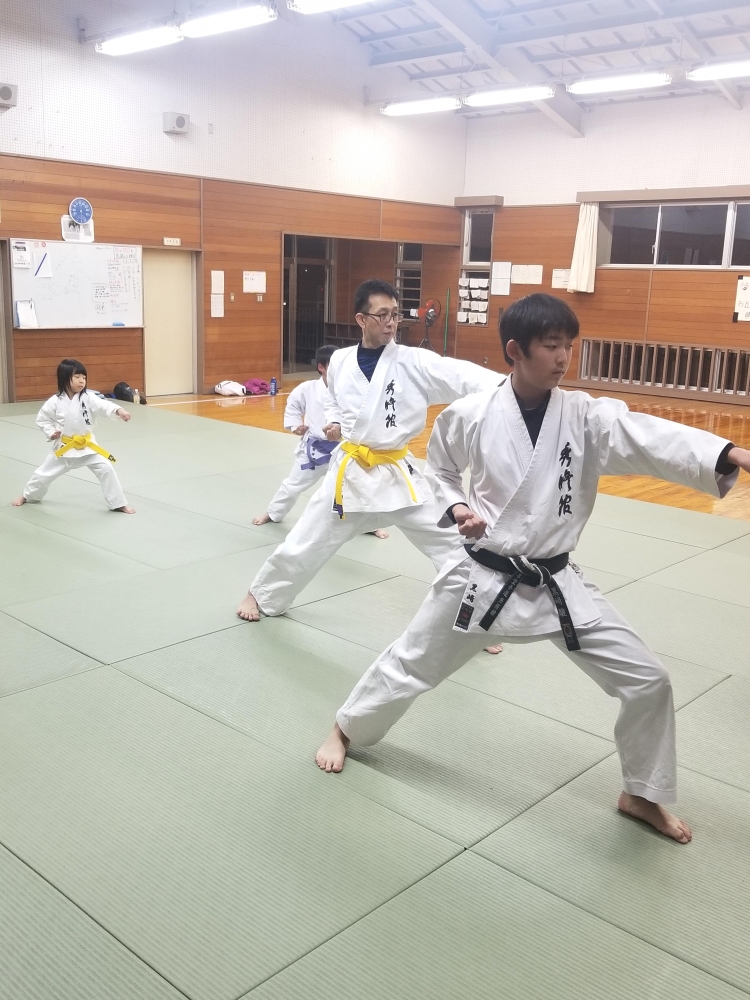 空手道教室　東山支部