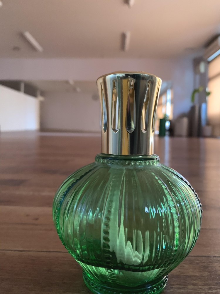 タイ式ヨガ  ルーシーダットンスタジオ イム_1