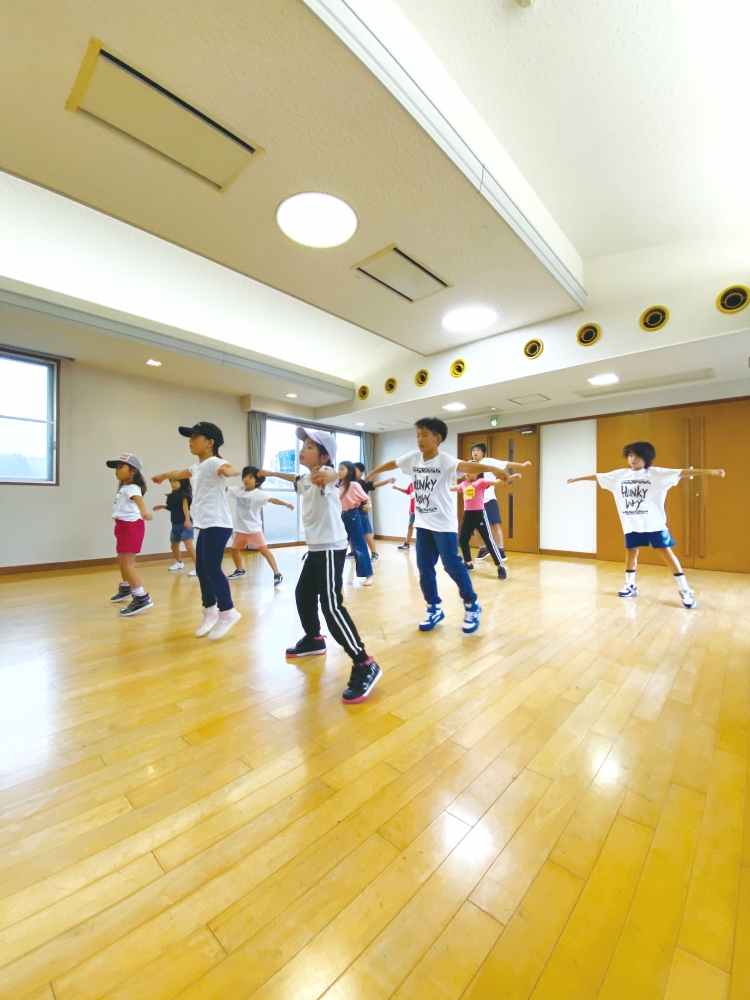 Hunky Dory dance studio_2