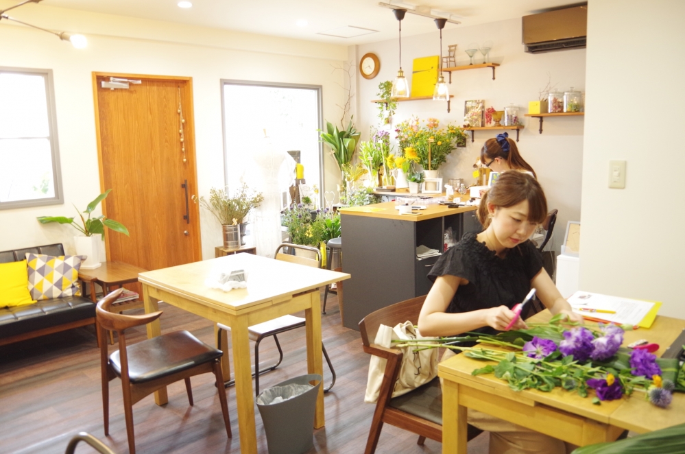 flower school & cafe Atelier菜里_4