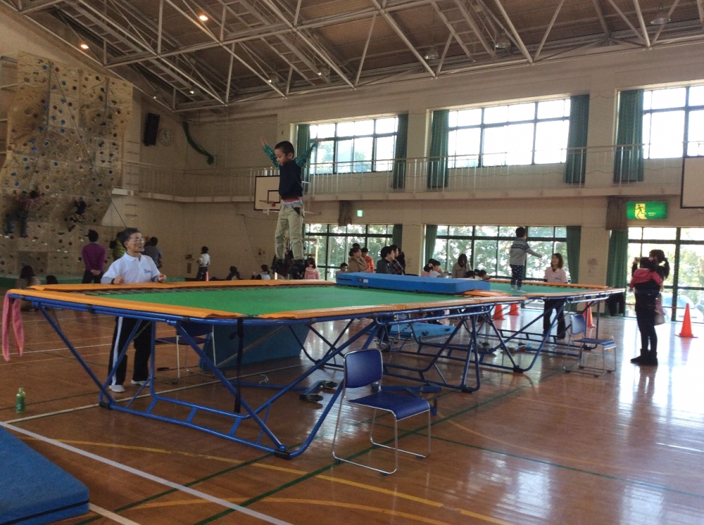 トランポリン・クラブ　ＲＡＲＡ_2