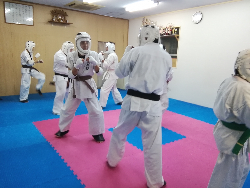 空手道武現塾具志川(フルコンタクト)_2