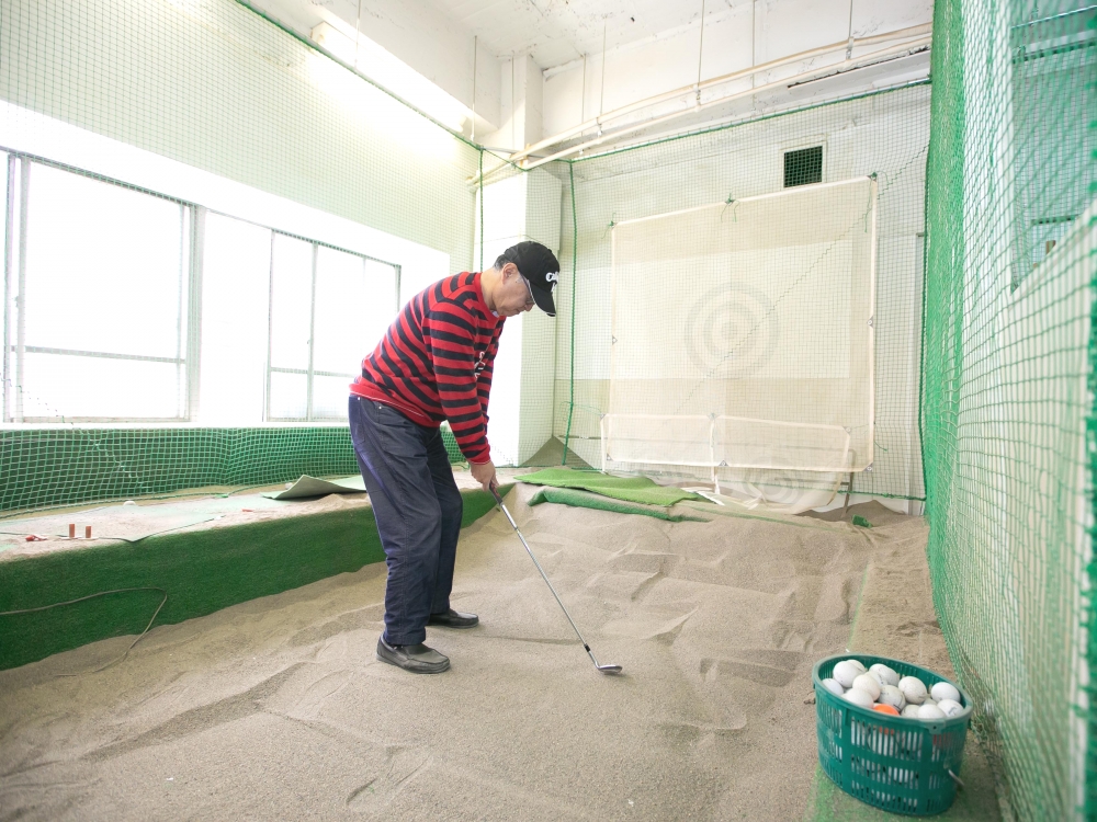 インドアゴルフリバースフィールド_1
