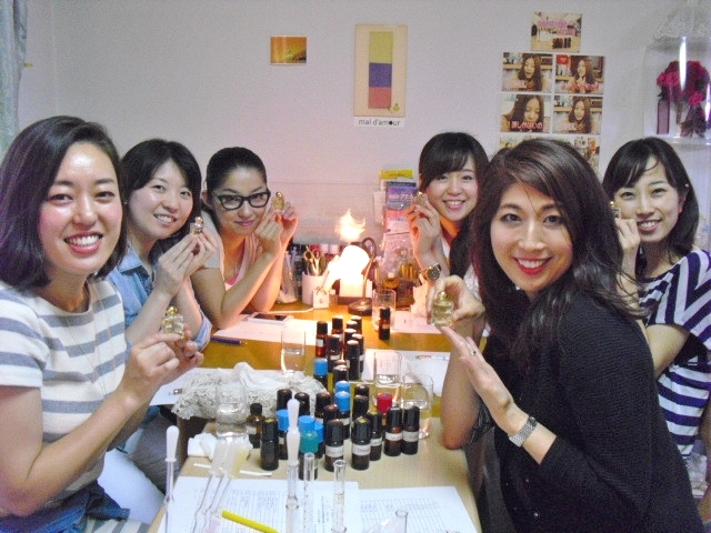香水教室　マル・ダムール_3