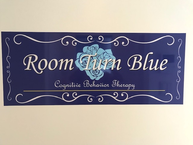 Room Turn Blue_8