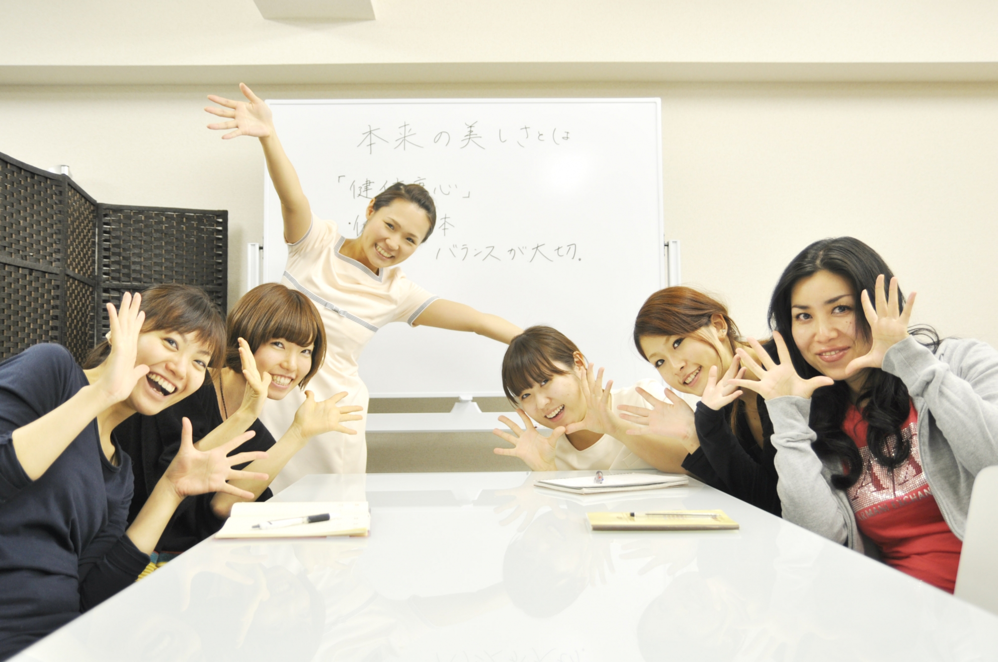 短期間で取得できる☆エステスクールTwelve Rose Beauty School_3