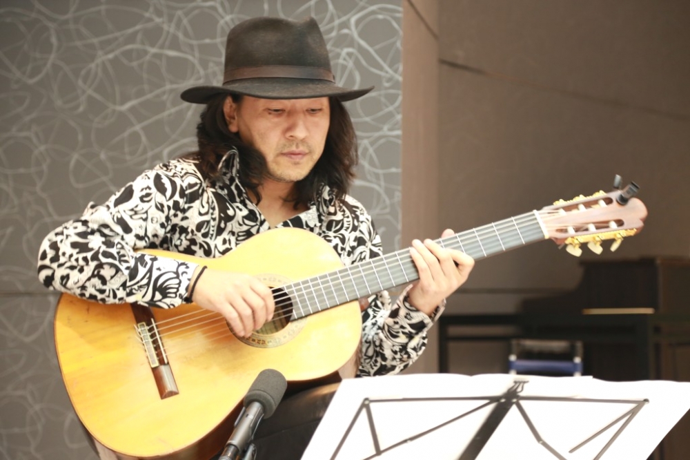 Tou's ギタースクール