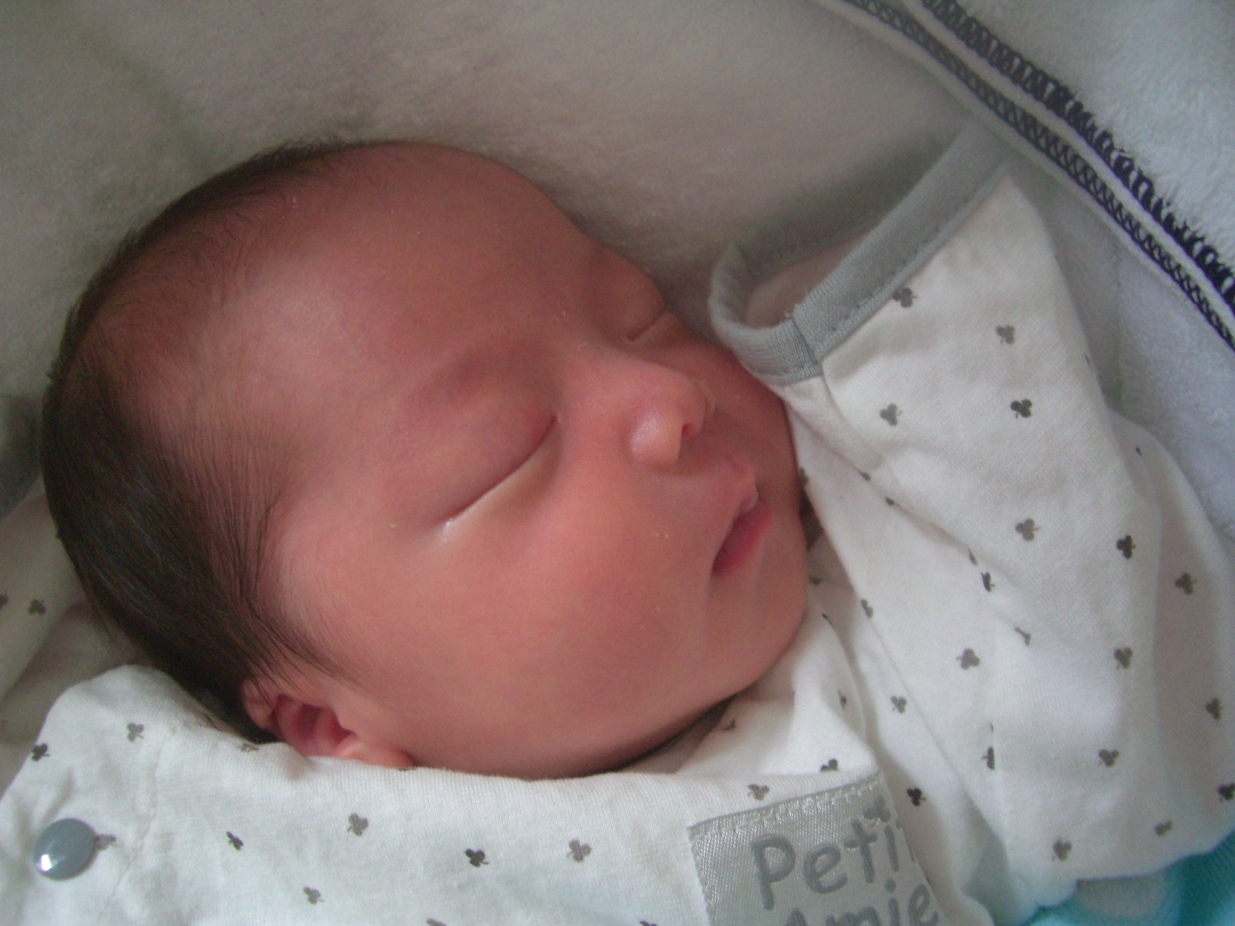 厚木市　ベビーマッサージ教室　jouir