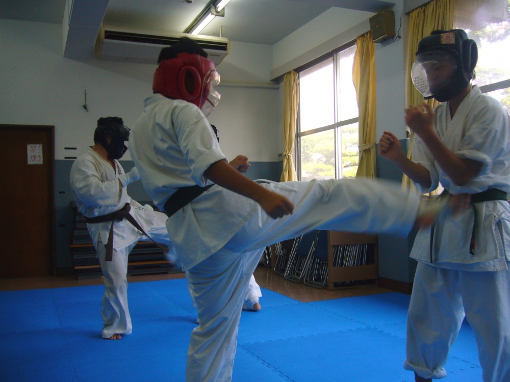 日本英流総合格闘空手道　英流会_3