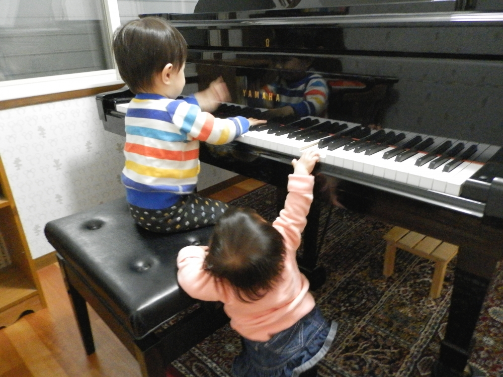 虹の音ピアノ教室・虹の音リトミック教室