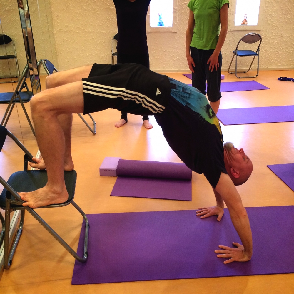 ヨガアソビ　横浜・桜木町クラス