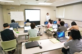 横浜市技能文化会館　パソコン教室