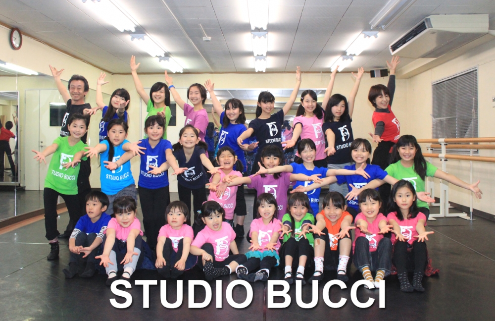 STUDIO BUCCI THEATRE　Dance Class