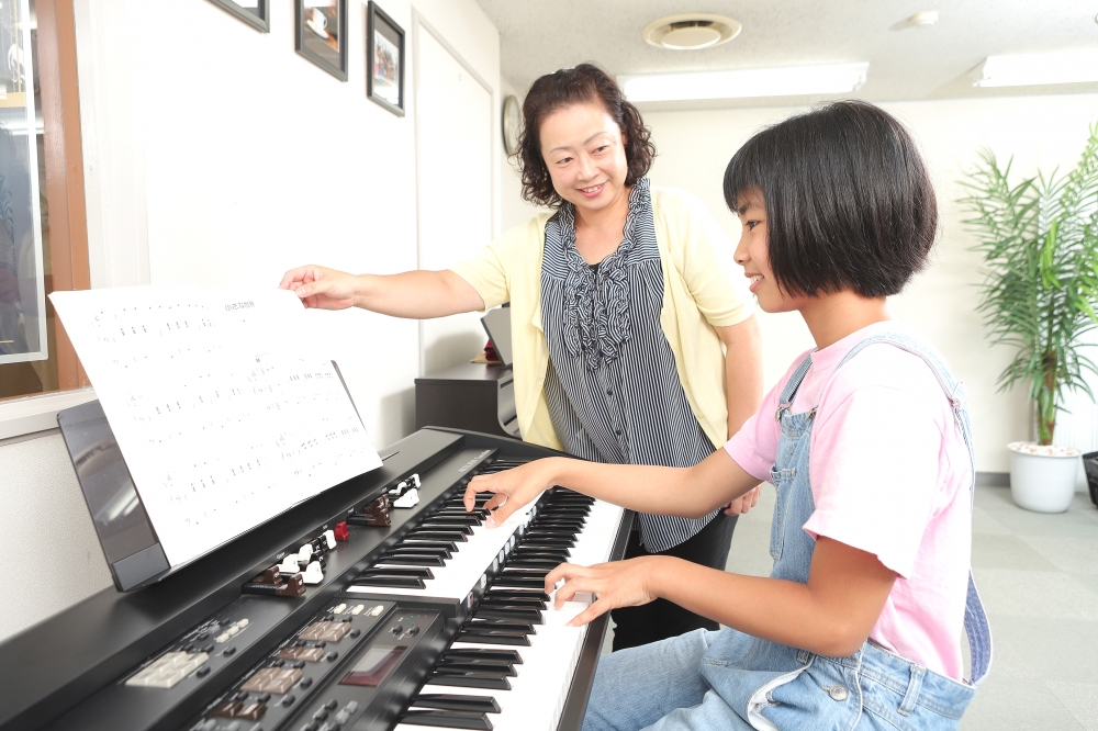 株式会社アオバ楽器　横浜音楽院