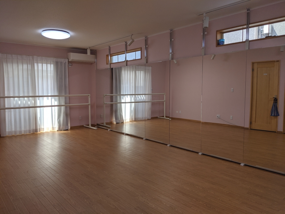 Dance Studio Myu