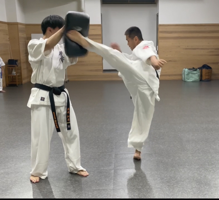 空手道サークル極真会_2