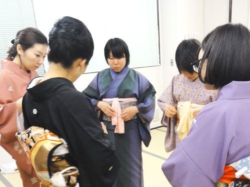 彩きもの学院 大宮校_1