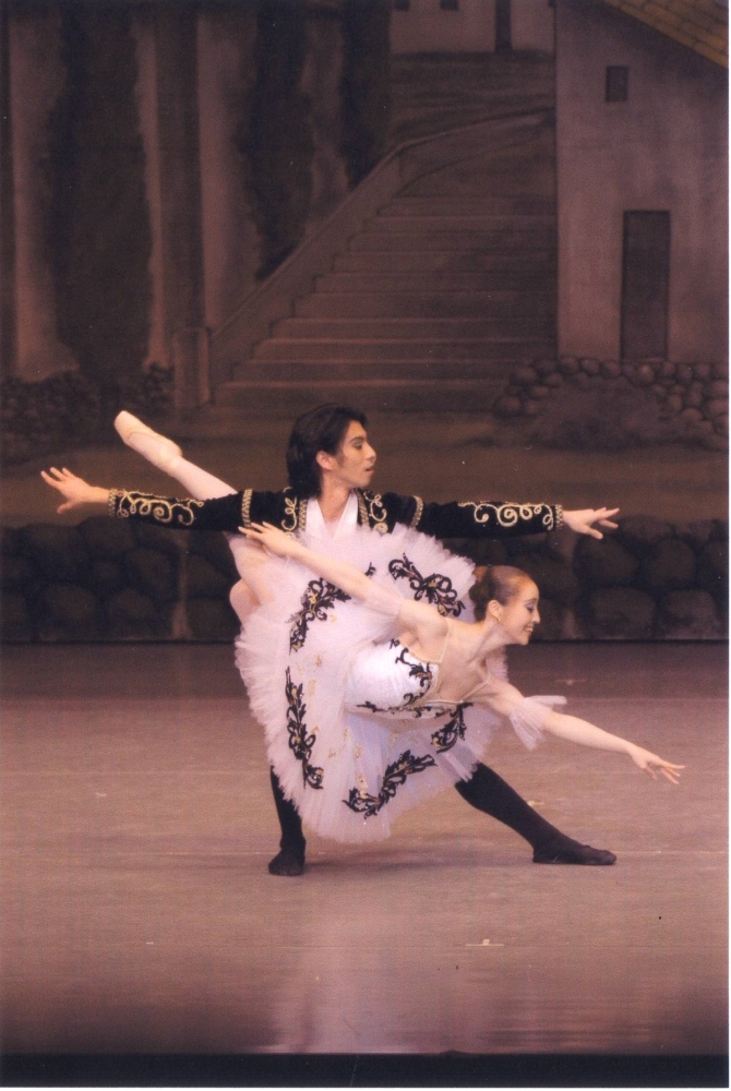 エストレーラバレエ