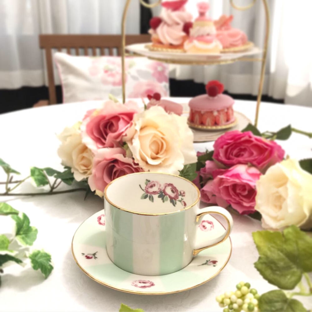 Salon de Rose Garden_2