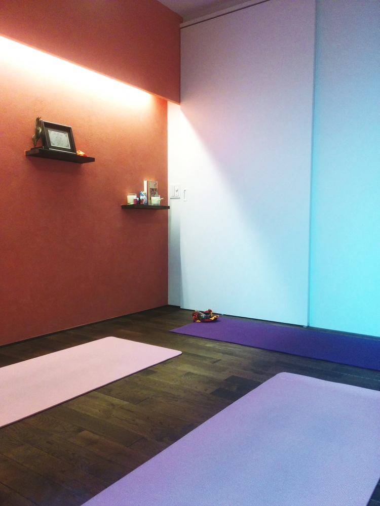 ヨガと瞑想の教室「hapiyoga/はぴヨガ」