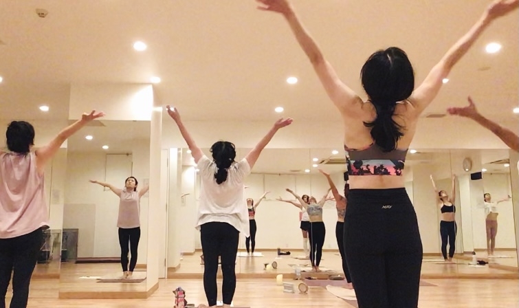 YURIE YOGA _3