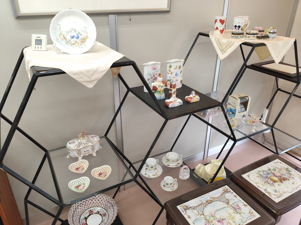 有限会社陶彩館_3