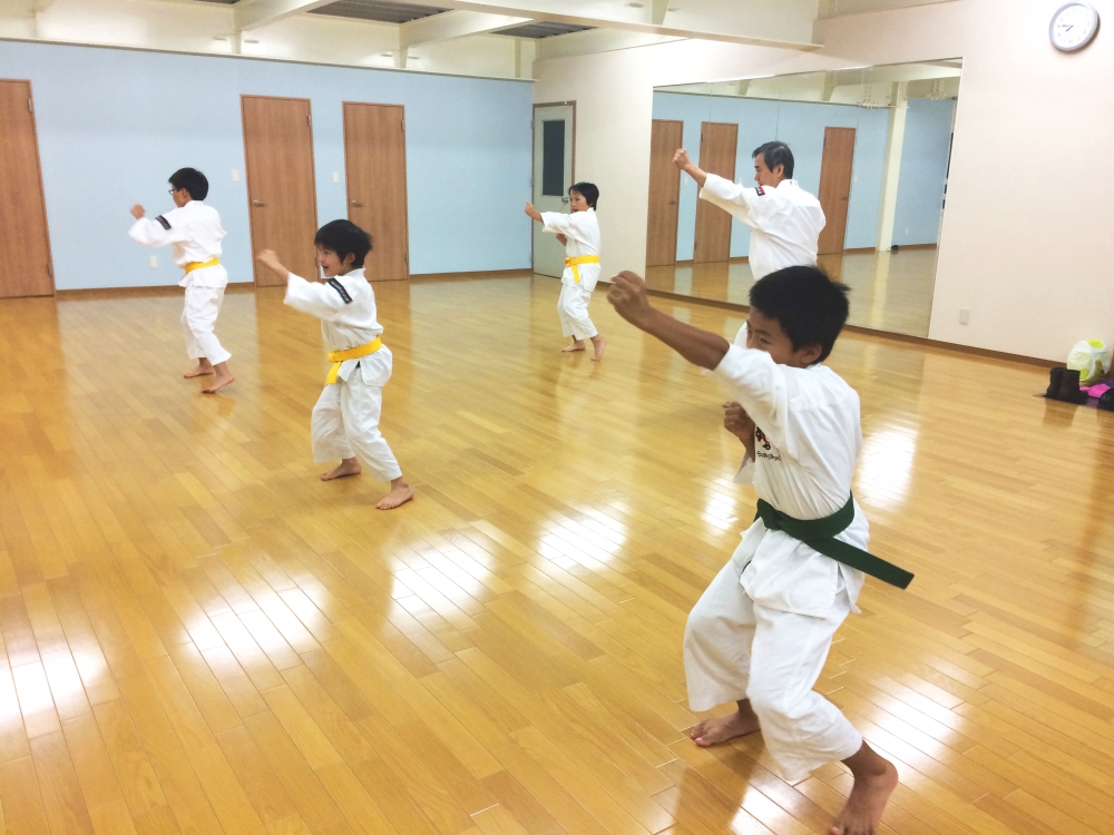 少林寺拳法　東大阪孔舎衙道院_1