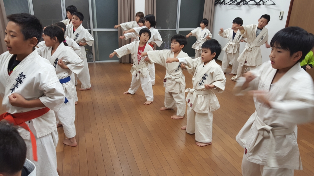 新極真カラテ　東大阪加納道場_4