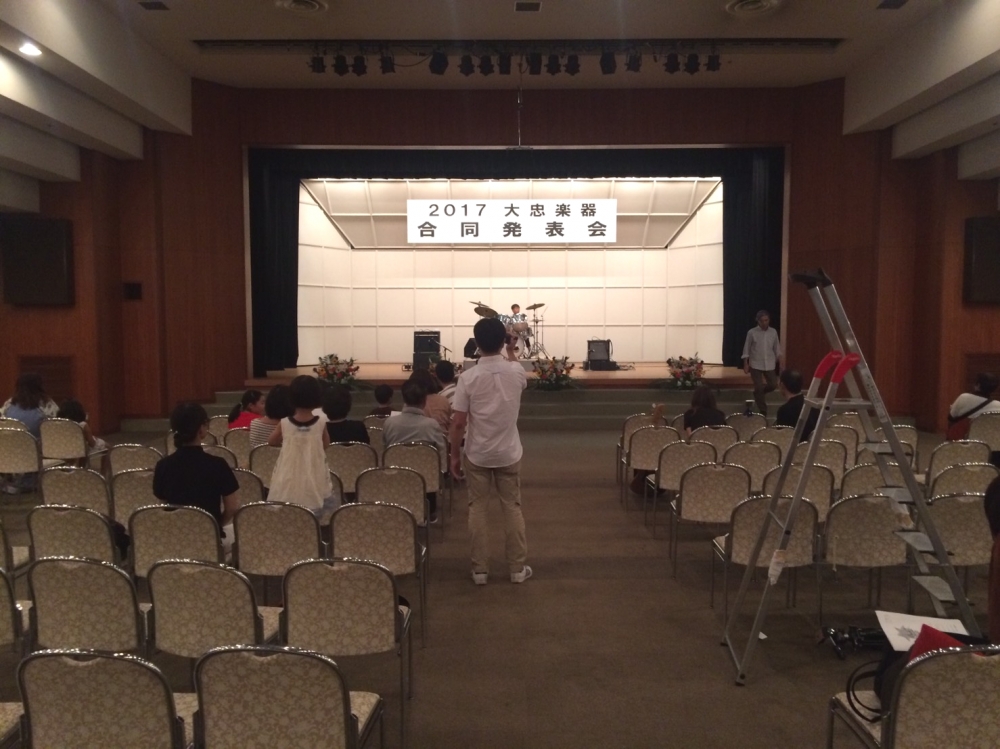 大忠楽器 くずは店_2