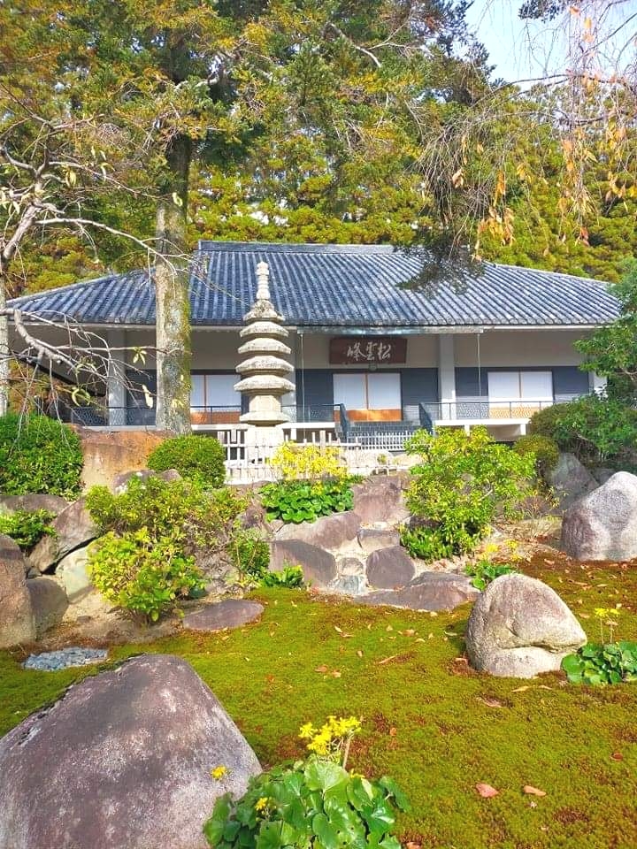 テラヨガ大阪箕面市　寒山寺