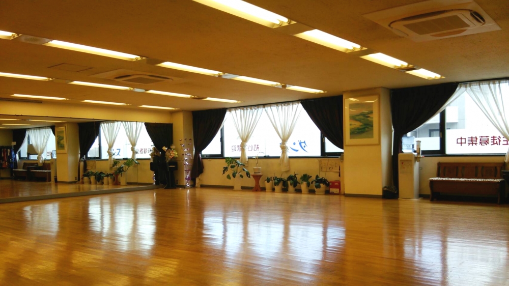 ＭＩＹＡＺＡＫＩ・ＤａｎｃｅＳｔｕｄｉｏ