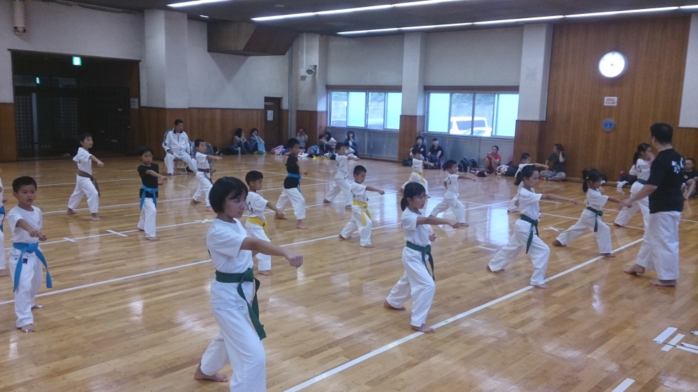 空手教室 川畑派拳聖会 魚崎支部