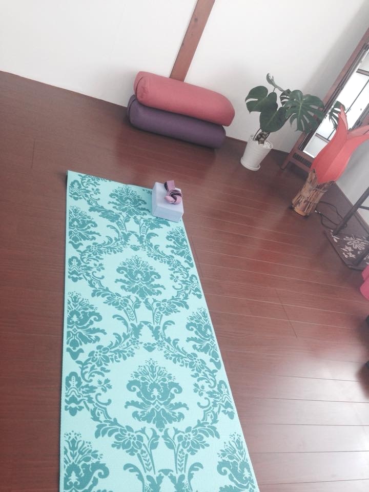 Aroma Yoga （アロマヨガ）新町寺の内　_1