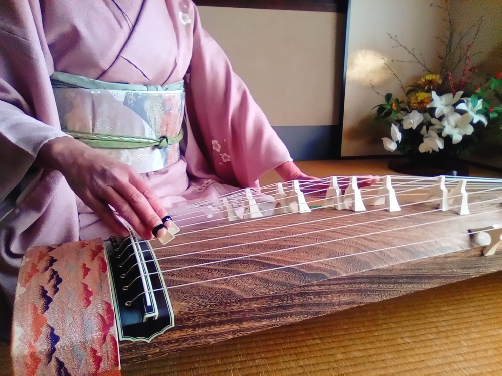 箏三絃胡弓教室 京都箏花洛 Koto Karaku_2