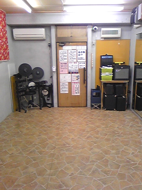 京都深草ギター教室　オールジャンル格安Ｊｏｈｎｎｙ_3