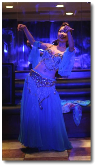 YUＹＵ Belly dance school