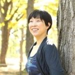 デトックスヨガ　: ナオミ